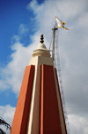 Lusaka, Zambia: Hindu Temple - Mandir - Gopura with swastika flag - Independence Avenue - photo by M.Torres