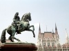 Hungary / Ungarn / Magyarorszg - Budapest: the King and the Parliament / Kossuth Tr (photo by M.Bergsma)