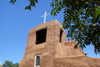 Santa F, New Mexico, USA: San Miguel chapel - oldest church in the USA - adobe walls and altar built by the Spanish in 1610 using Tlaxcalan workers - Barrio De Analco Historic District - photo by A.Ferrari